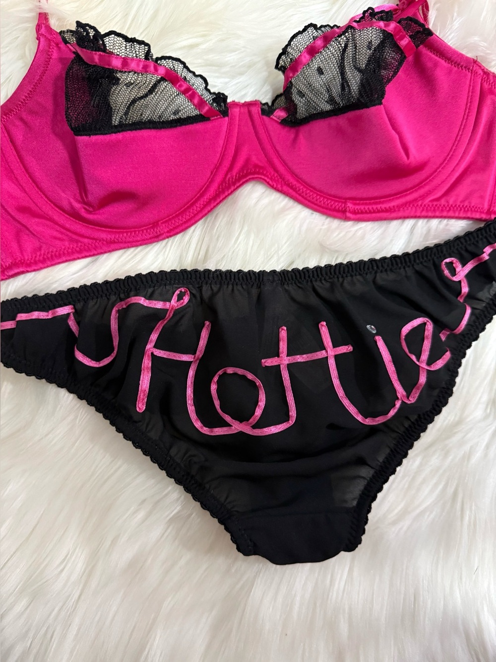 36C/S 2Pc Vs Victoria’s Secret Sexy Little Things Vintage Pink & Black Bra+panty